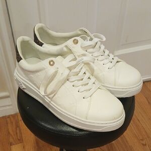 Louis Vuitton White Embossed Sneakers